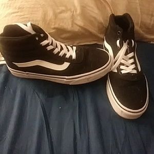 Skateboarder vans
